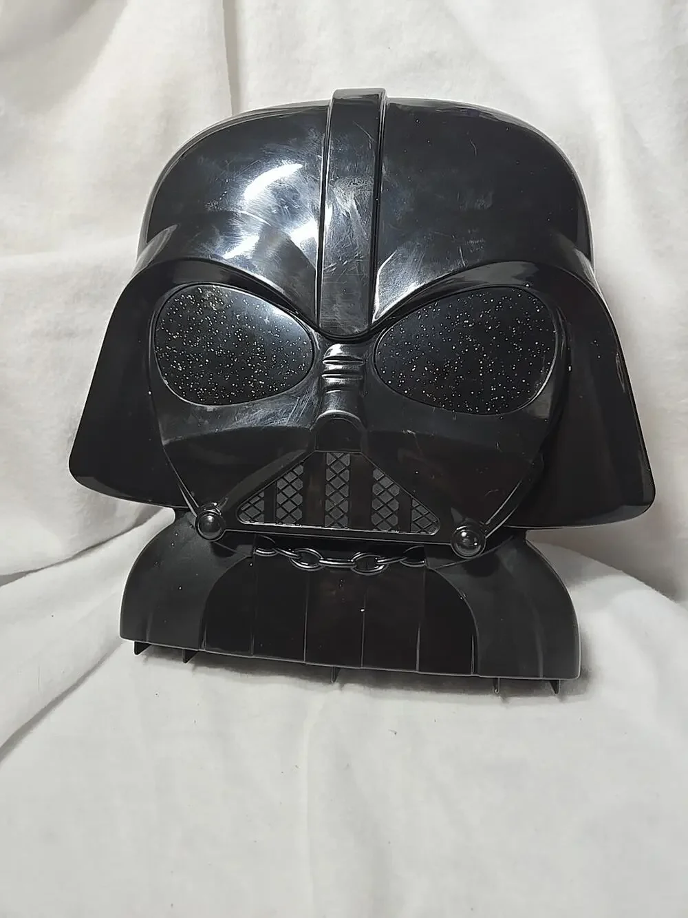 DISNEY DOORABLES Darth Vader Collector Case Can Hold Up To 25 Figures